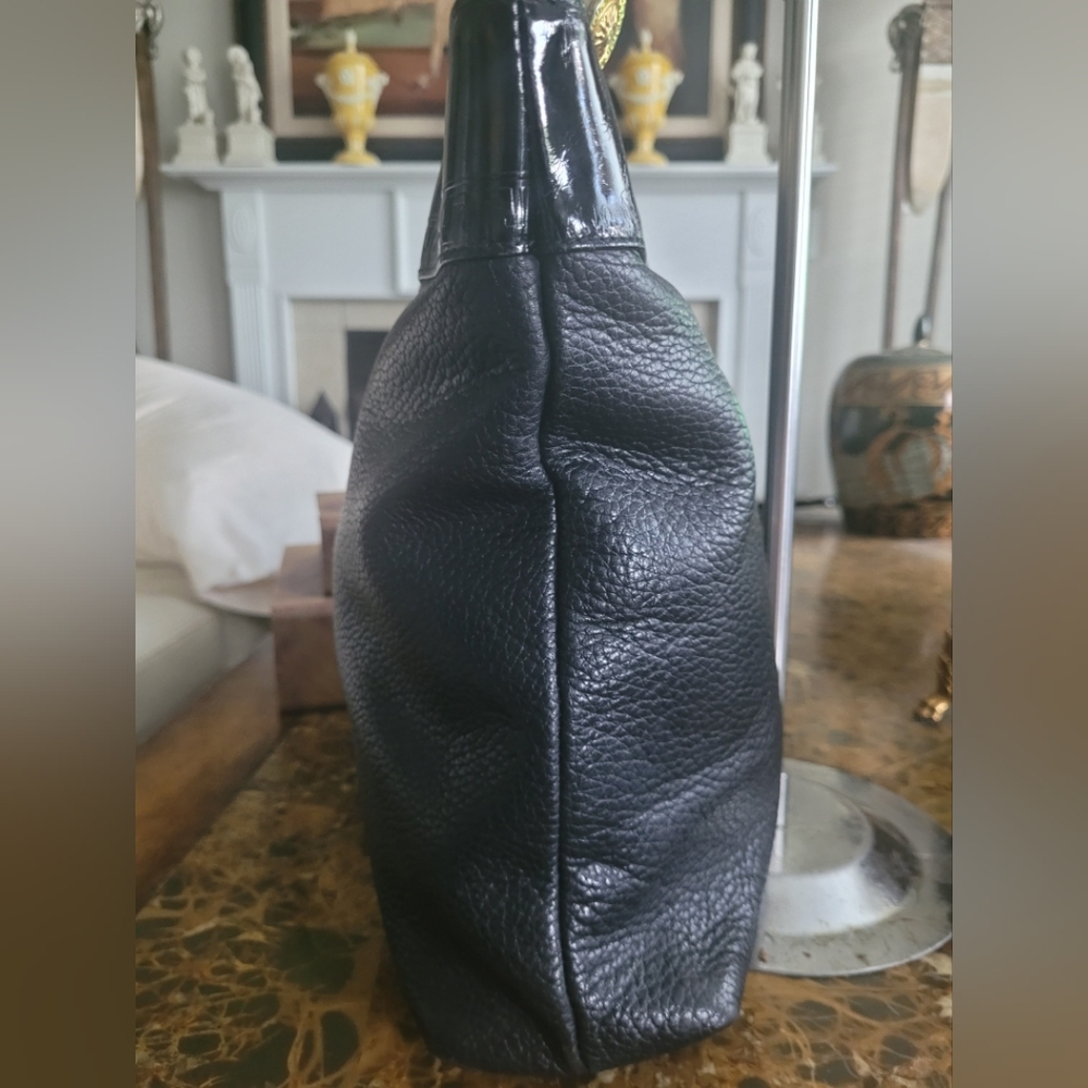 Versace Black Leather Tote Bag - Picture 4 of 12